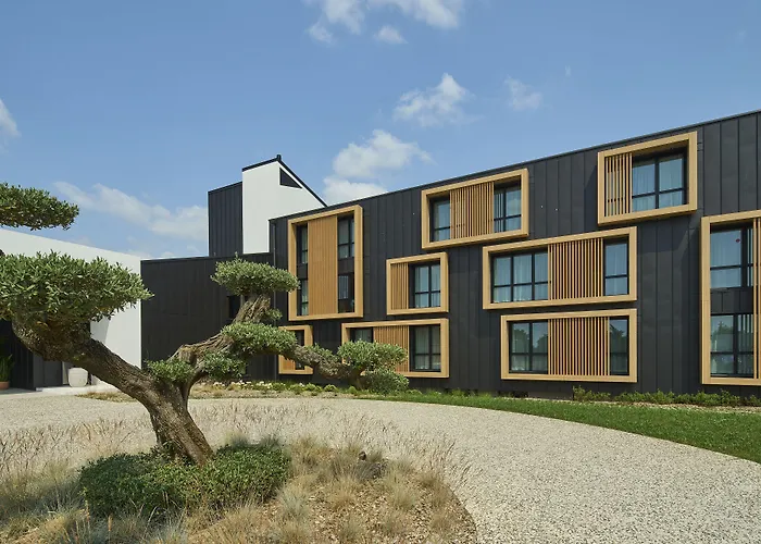 Hotel Parc Du Landreau